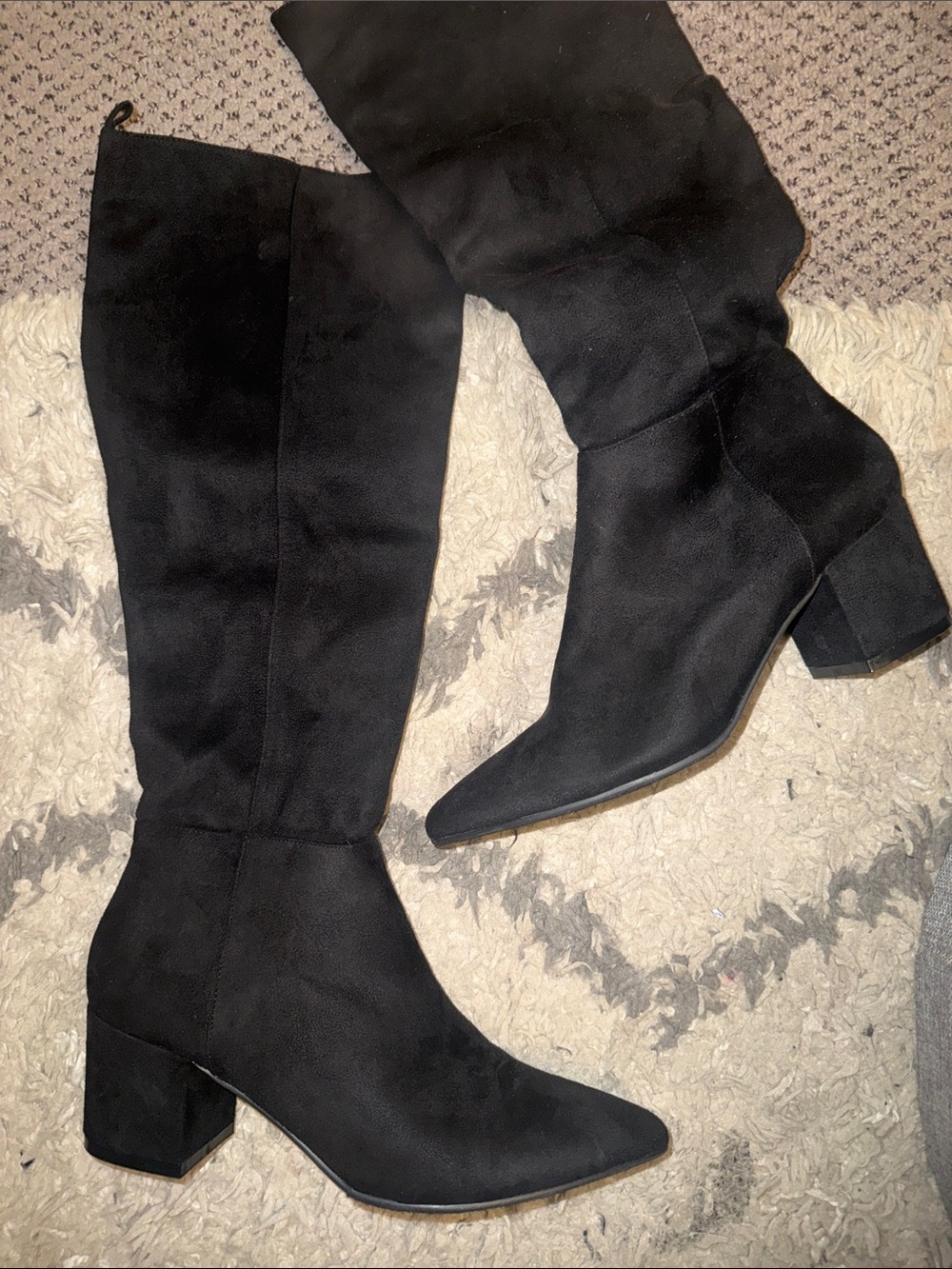 Women’s Black Knee-High Block Heel Boots